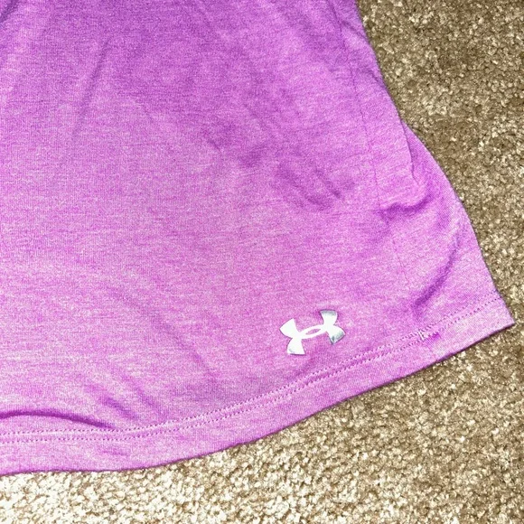 Women's Under Armour Superman Muscle Tank Size Large Purple logo - Picture 9 of 10